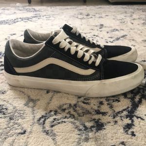 Vans Old Skool Shoe Suede (Size 9.5)